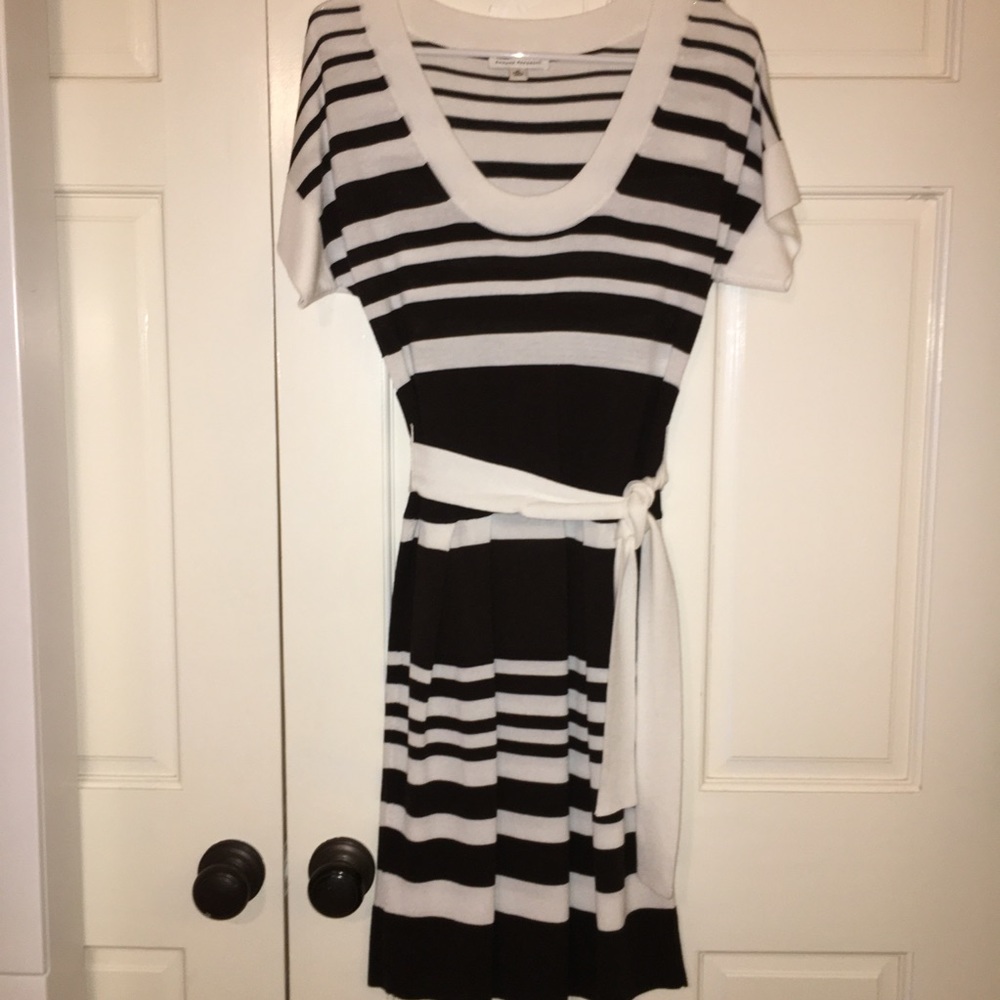 Banana Republic Belted Dress Size Medium